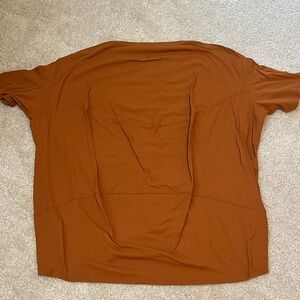 Lululemon Rust Orange Short Sleeve Top